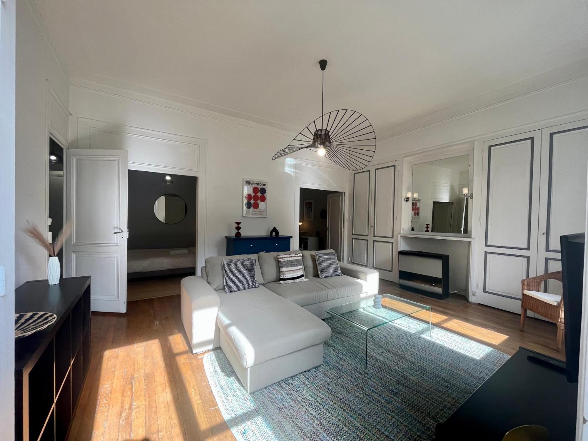 Suite Lavani Lyon Exterior foto